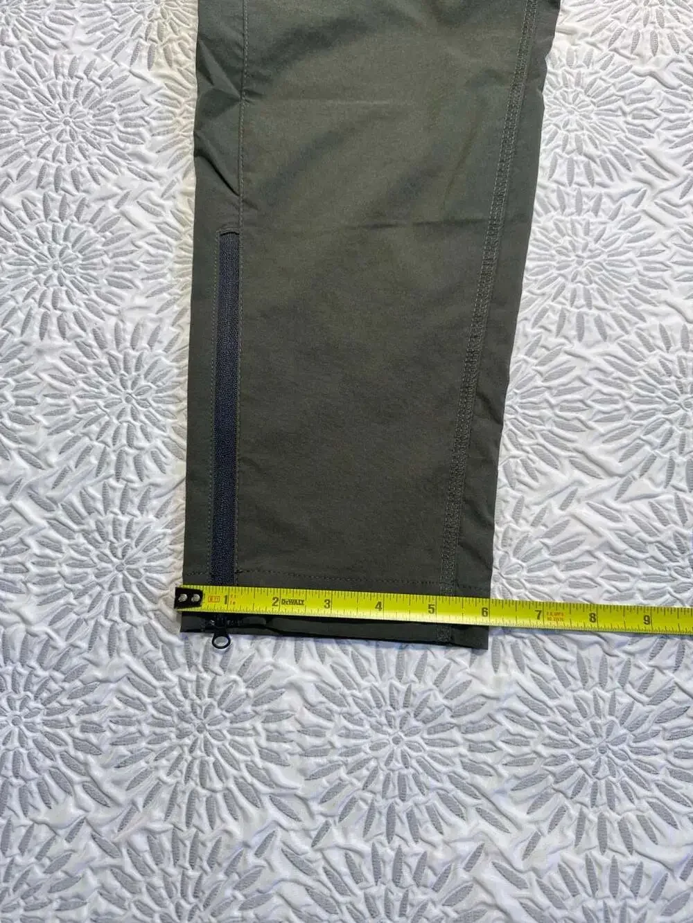 Nike Tech Woven Pants Olive Sequoia Green HM8241-355 Men's Size XS